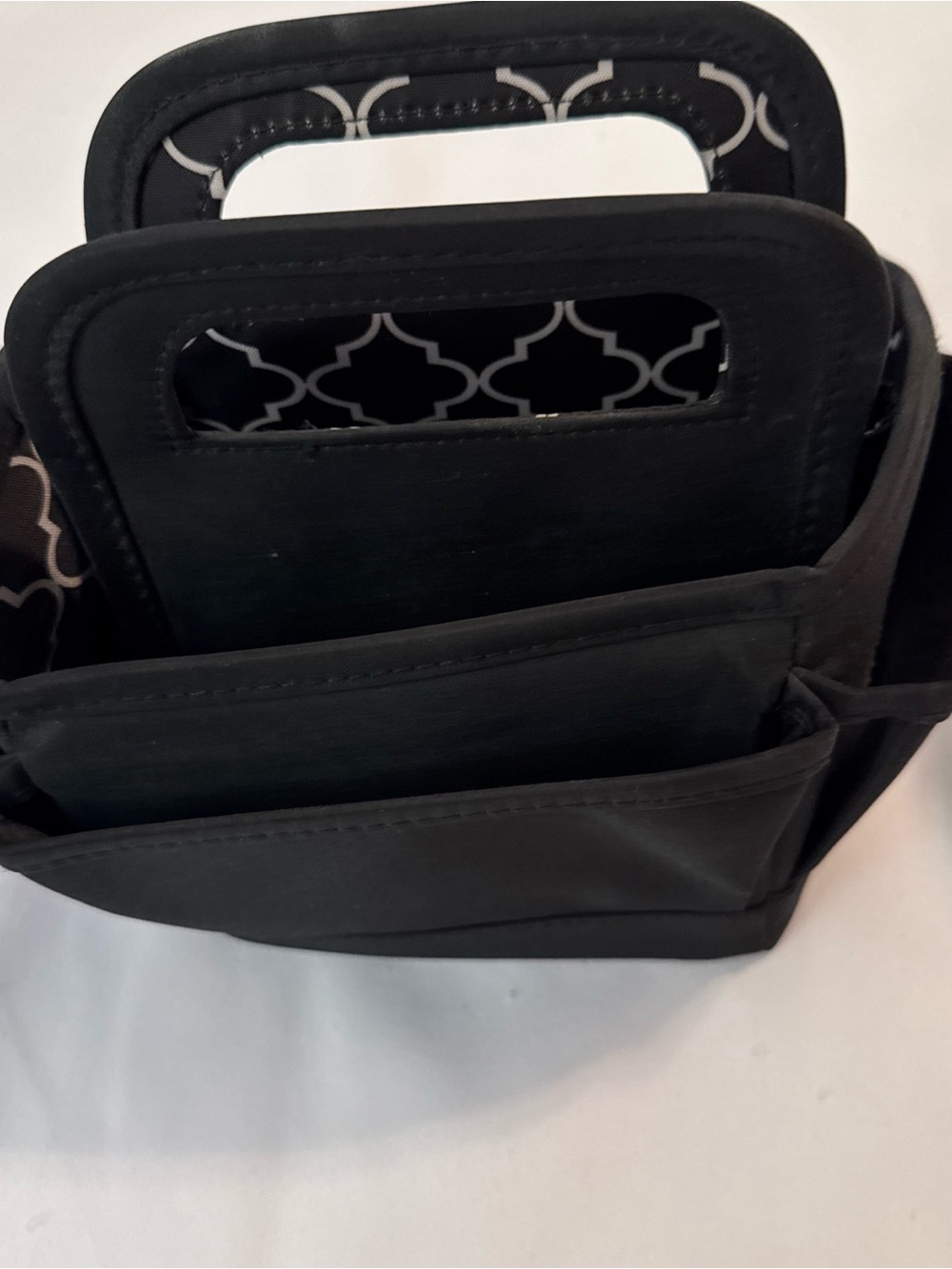 Source Unknown Black Tote Organizer with Patterned Lining
